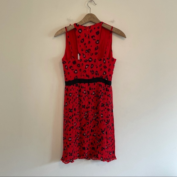 NWT Foxiedox Sassa Leopard Pleat Midi Dress - Picture 6 of 7